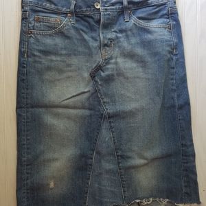 Gap weathered midi jean skirt